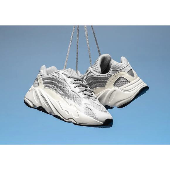 Adidas Yeezy Boost 700 V2 Low Static New In Box EF2829- SIZE 12 MENS